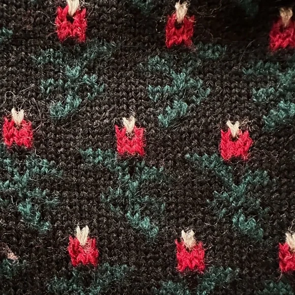 Vintage 80's Susan Bristol Embroidered Floral Wool Sweater - Picture 5 of 11